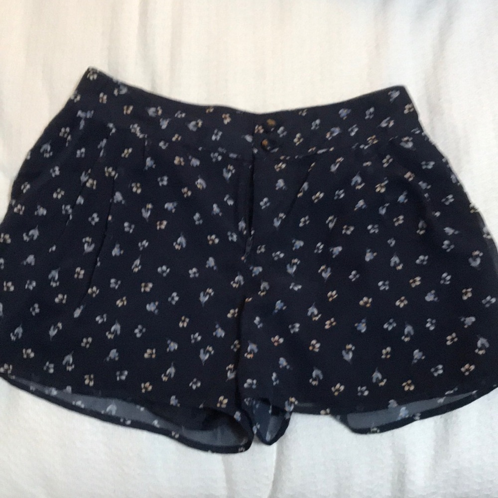 Lauren Conrad Patterned Shorts